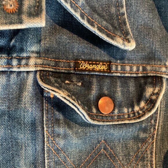 Vintage Wrangler Denim Jacket - Picture 4 of 11
